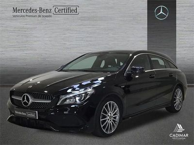 Usado Mercedes CLA200 Shooting Brake 156 CV (114 kW) 2019 Negro Familiar