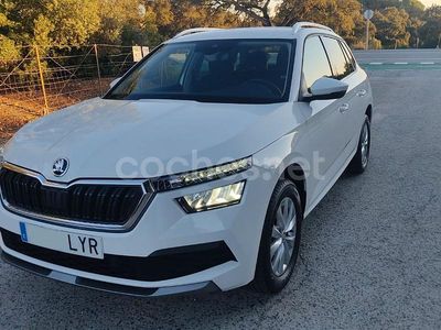 Usado Skoda Kamiq 110 CV (80 kW) 2022 Blanco SUV