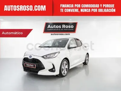 Usado Toyota Yaris 125 CV (91 kW) 2024 Blanco Utilitario