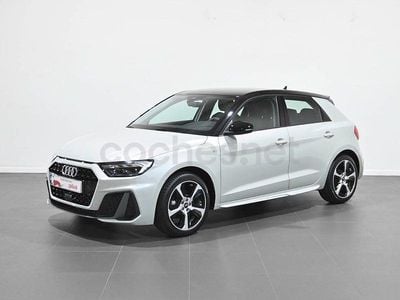 Usado Audi A1 Sportback Comfort 116 CV (85 kW) 2025 Gris / plata Utilitario