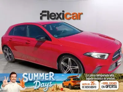 Usado Mercedes A160 116 CV (85 kW) 2018 Rojo Berlina