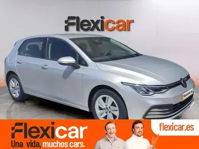 Usado VW Golf VIII 110 CV (80 kW) 2023 Gris Utilitario