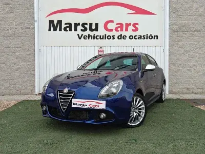 Usado Alfa Romeo Giulietta Edizione Speciale 150 CV (110 kW) 2015 Azul Utilitario