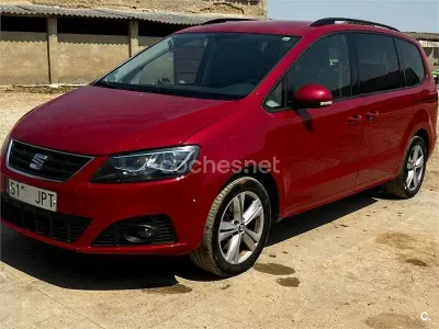 Usado Seat Alhambra Style 150 CV (110 kW) 2016 Rojo Monovolumen