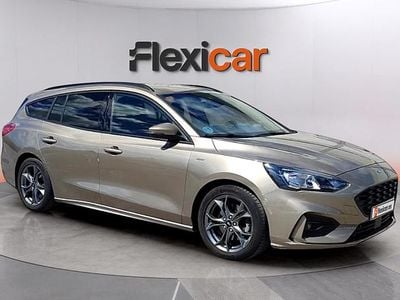 Usado Ford Focus ST-Line 125 CV (91 kW) 2019 Beige Berlina