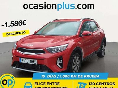 Usado Kia Stonic 101 CV (74 kW) 2024 Rojo SUV