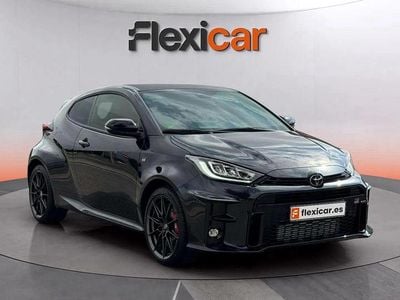 Negro Usado 2022 Toyota Yaris Berlina | 33.990 € (Precio justo)