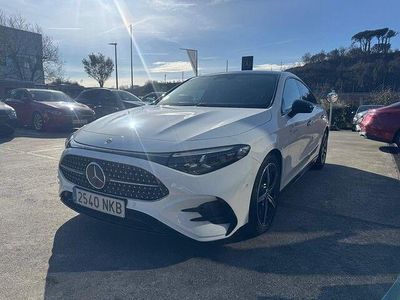 Usado Mercedes CLA180 136 CV (100 kW) 2026 Blanco Berlina