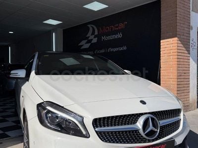 Usado Mercedes A200 136 CV (100 kW) 2018 Blanco Berlina