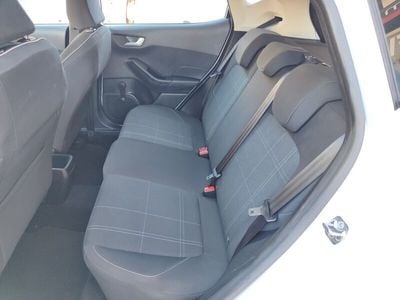Blanco Usado 2018 Ford Fiesta Active Utilitario | 8500 € (Precio justo)