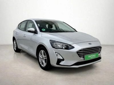 Begagnad Ford Focus Trend 120 HK (88 kW) 2022 Grå Sedan