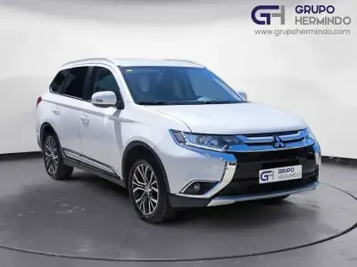 Brugt Mitsubishi Outlander Motion 150 HK (110 kW) 2018 Hvid SUV