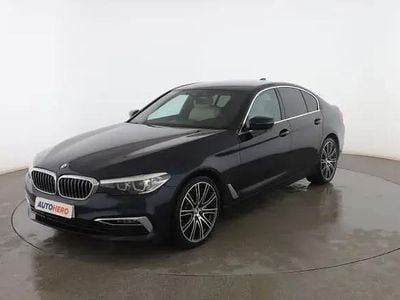 Käytetty BMW 530 Luxury Line 252 HP (185 kW) 2018 Sininen Sedan
