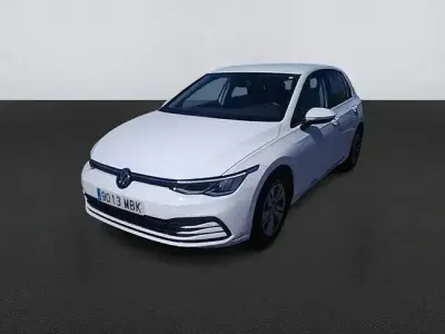 Usado VW Golf VIII 116 HP (85 kW) 2022 Branco Citadino