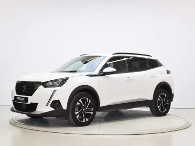 Usado Peugeot 2008 Allure 101 CV (74 kW) 2021 Blanco SUV