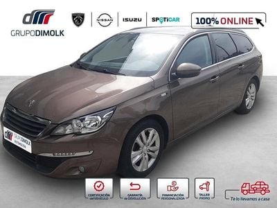 Usado Peugeot 308 SW Style 110 CV (80 kW) 2015 Marrón Familiar