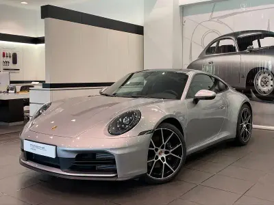 Usado Porsche 911 Carrera 394 CV (289 kW) 2024 Gris / plata Coupe
