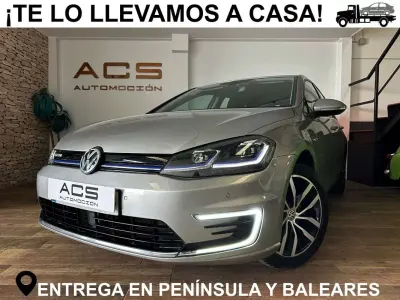 Begagnad VW e-Golf 100 kW (136 HK) 2021 Grå Halvkombi