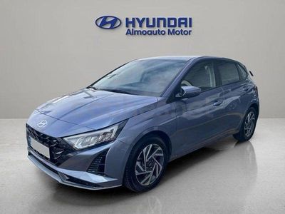 Usado Hyundai i20 100 CV (73 kW) 2024 Azul Utilitario