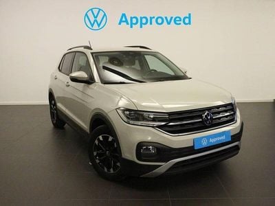 Usado VW T-Cross Advance 110 CV (80 kW) 2022 Gris / plata SUV
