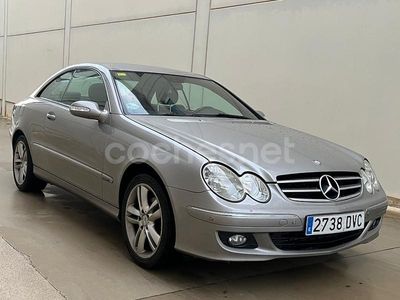 Beige Usado 2006 Mercedes CLK200 Avantgarde Coupe | 4990 € (Super precio)