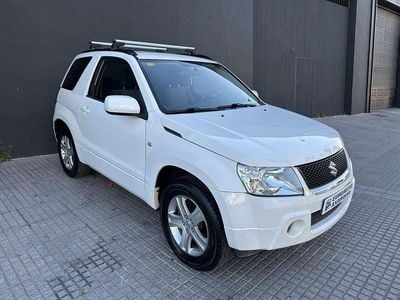 Blanco Usado 2007 Suzuki Grand Vitara SUV | 7499 € (Precio justo)