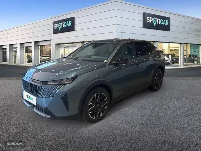 Usado Peugeot 3008 Allure 136 CV (100 kW) 2025 Azul SUV