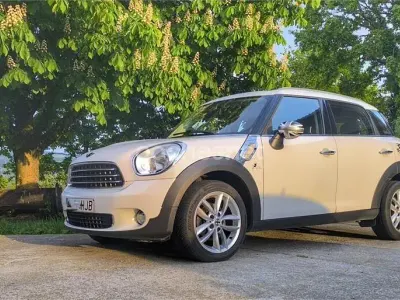 Usado Mini One D Countryman 90 CV (66 kW) 2012 Blanco SUV