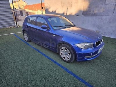 Usado BMW 116 122 HP (89 kW) 2009 Azul Citadino