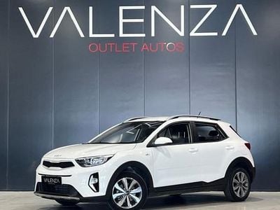Usado 2023 Kia Stonic SUV | 15.900 € (Precio justo)