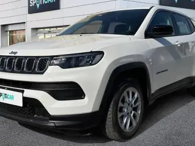 Usado Jeep Compass Longitude 131 CV (96 kW) 2022 Blanco SUV