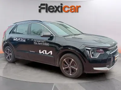 Usado Kia Niro 171 CV (125 kW) 2024 Negro SUV