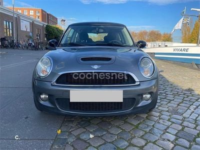Gris / plata Usado 2025 Mini Cooper S Utilitario | 6800 €