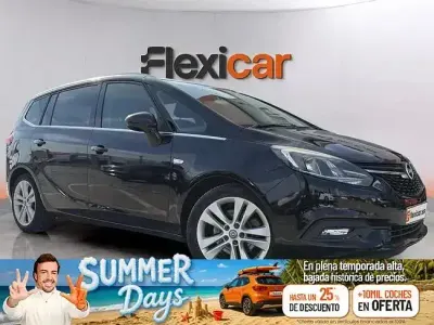 Usado Opel Zafira Innovation 136 CV (100 kW) 2019 Negro Monovolumen
