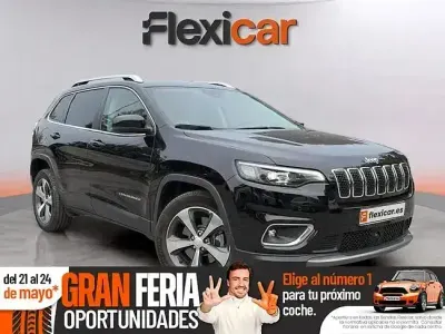 Käytetty Jeep Cherokee