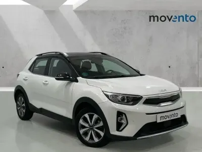 Usado Kia Stonic 100 CV (73 kW) 2021 Blanco SUV
