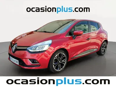 Usado Renault Clio Zen 90 CV (66 kW) 2019 Rojo Utilitario