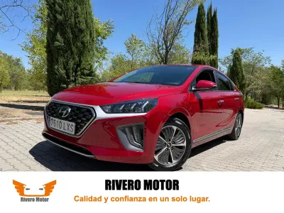 Usado Hyundai Ioniq 141 CV (103 kW) 2022 Rojo Utilitario