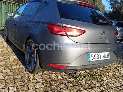 Usado Seat Leon FR 184 CV (135 kW) 2013 Gris / plata Berlina