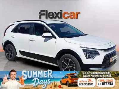 Usado Kia Niro 141 CV (103 kW) 2023 Blanco SUV