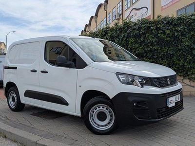 Usado Peugeot Partner Premium 98 CV (72 kW) 2021 Blanco Monovolumen