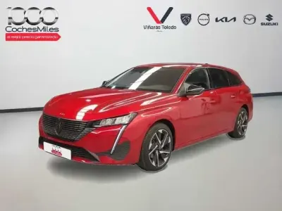 Usado Peugeot 308 SW Allure 130 CV (95 kW) 2024 Rojo Familiar