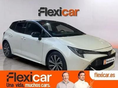 Begagnad Toyota Corolla Active 180 HK (132 kW) 2021 Vit