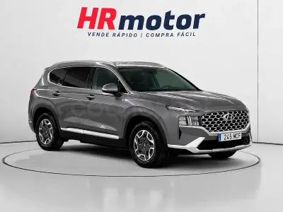 Usado Hyundai Santa Fe 230 CV (169 kW) 2022 Gris / plata SUV