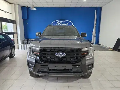 Nuevo Ford Ranger Wildtrack 282 CV (207 kW) 2026 Gris / plata Pickup/Camioneta