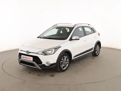 Usado Hyundai i20 Active 101 CV (74 kW) 2019 Blanco Utilitario