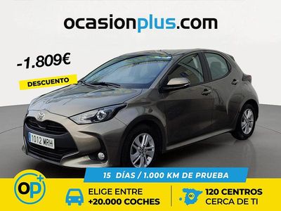 Usado Toyota Yaris Edition 125 CV (91 kW) 2024 Marrón Utilitario