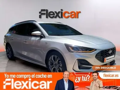 Usado Ford Focus ST-Line 155 CV (114 kW) 2024 Gris Familiar