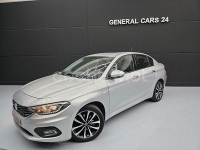 Gris / plata Usado 2018 Fiat Tipo Lounge Berlina | 7900 € (Precio justo)