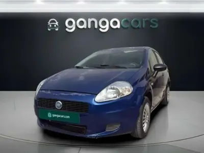 Usado Fiat Punto Active 77 CV (56 kW) 2007 Azul Utilitario